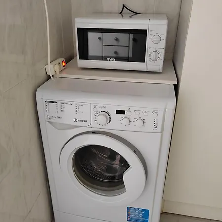 A La