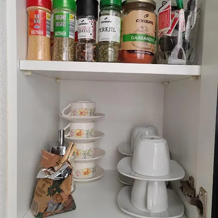 A La Apartman *